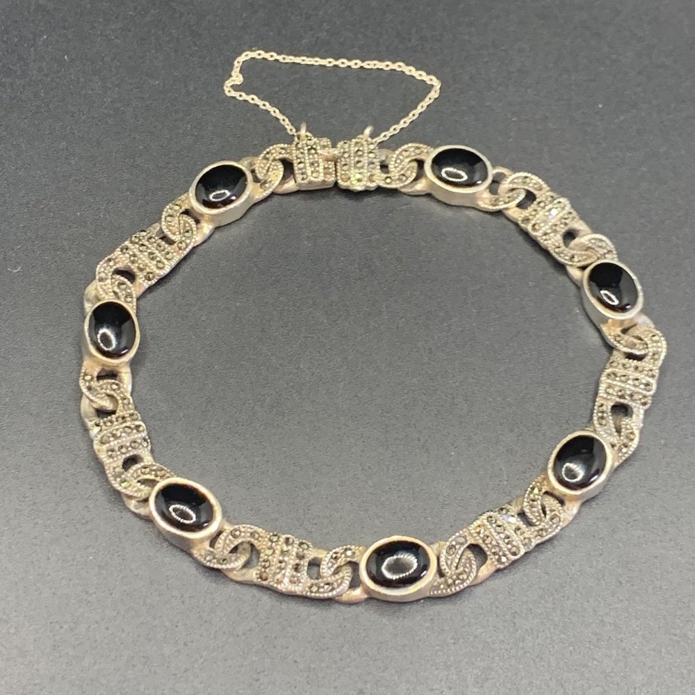 Fancy Link Silver 925 Bracelet with Black Oval Stones and Marcasites 7.75” Long